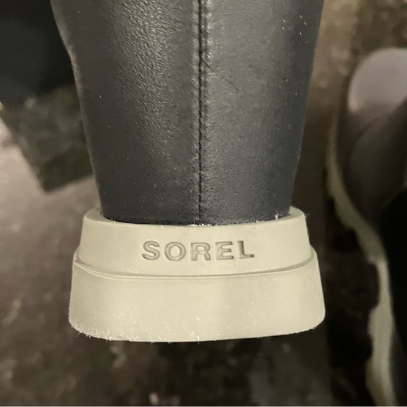 New Sorel Joan of Arctic Wedge III Chelsea Bootie, Waterproof Leather Ankle Boot - Picture 9 of 16